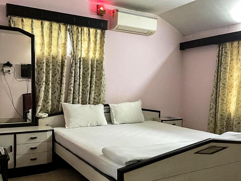 Tea Resort Saraswatipur Shaugaon 外观 照片