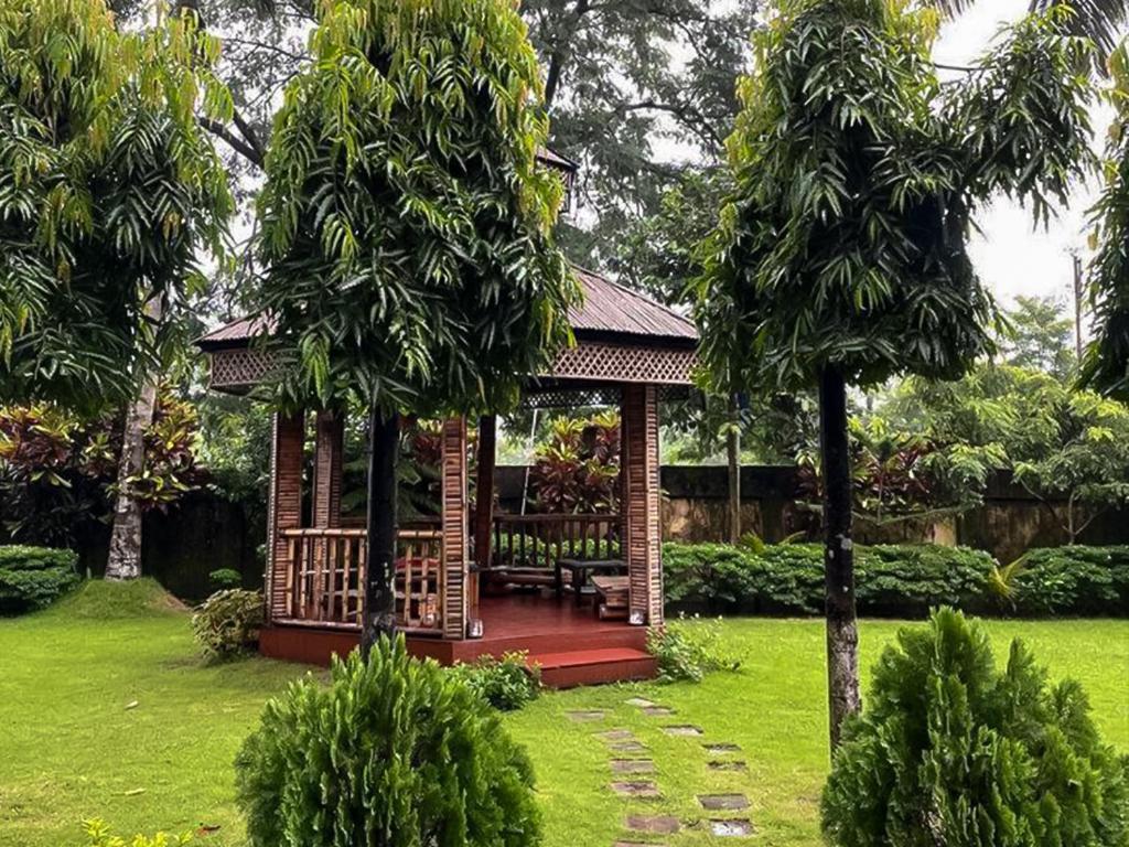 Tea Resort Saraswatipur Shaugaon 外观 照片