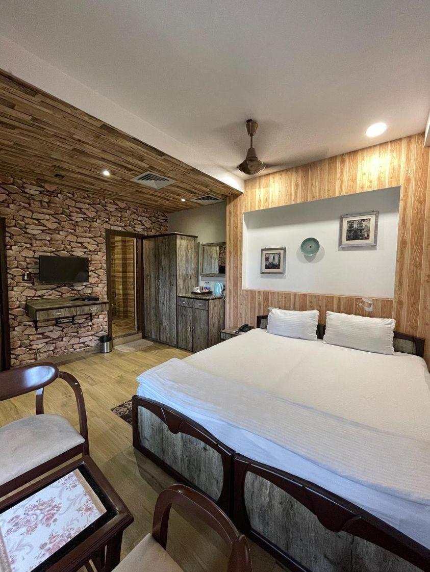 Tea Resort Saraswatipur Shaugaon 外观 照片