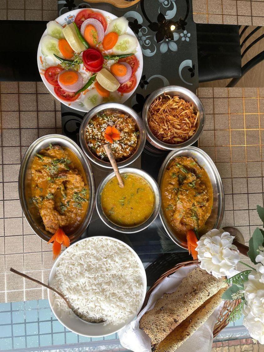 Tea Resort Saraswatipur Shaugaon 外观 照片